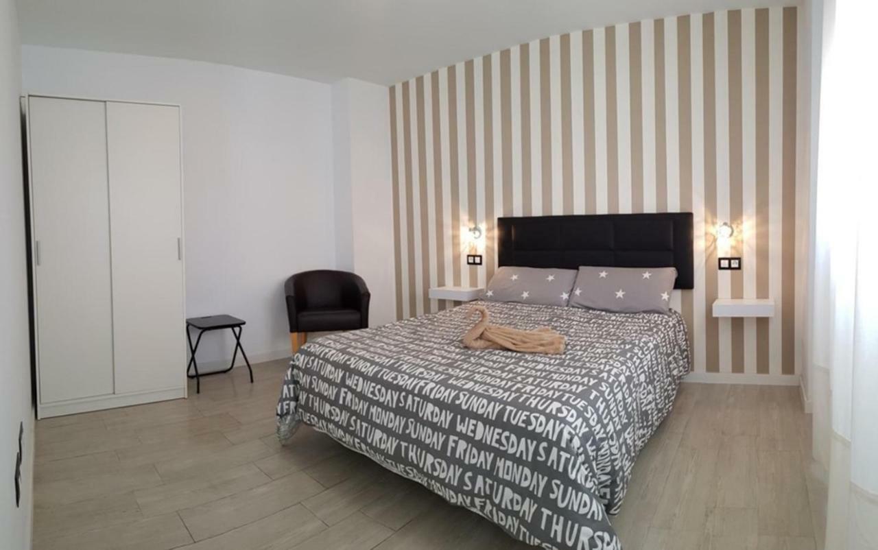 Malaga Alcoleaアパートメント エクステリア 写真