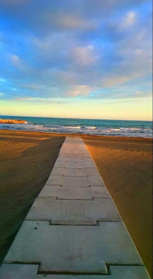 Malaga Alcoleaアパートメント エクステリア 写真